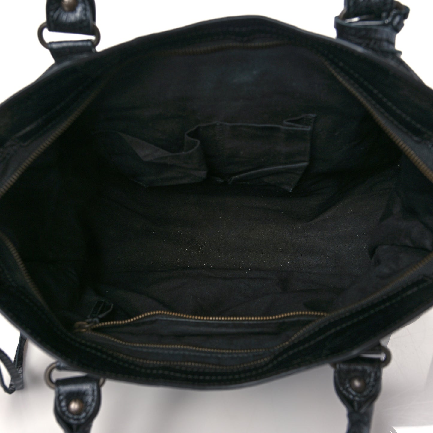 Agneau Classic Hardware City Black