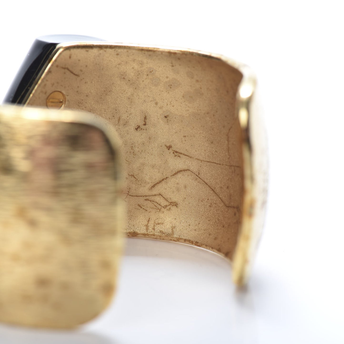 Essential V Colorama Cuff S Gold