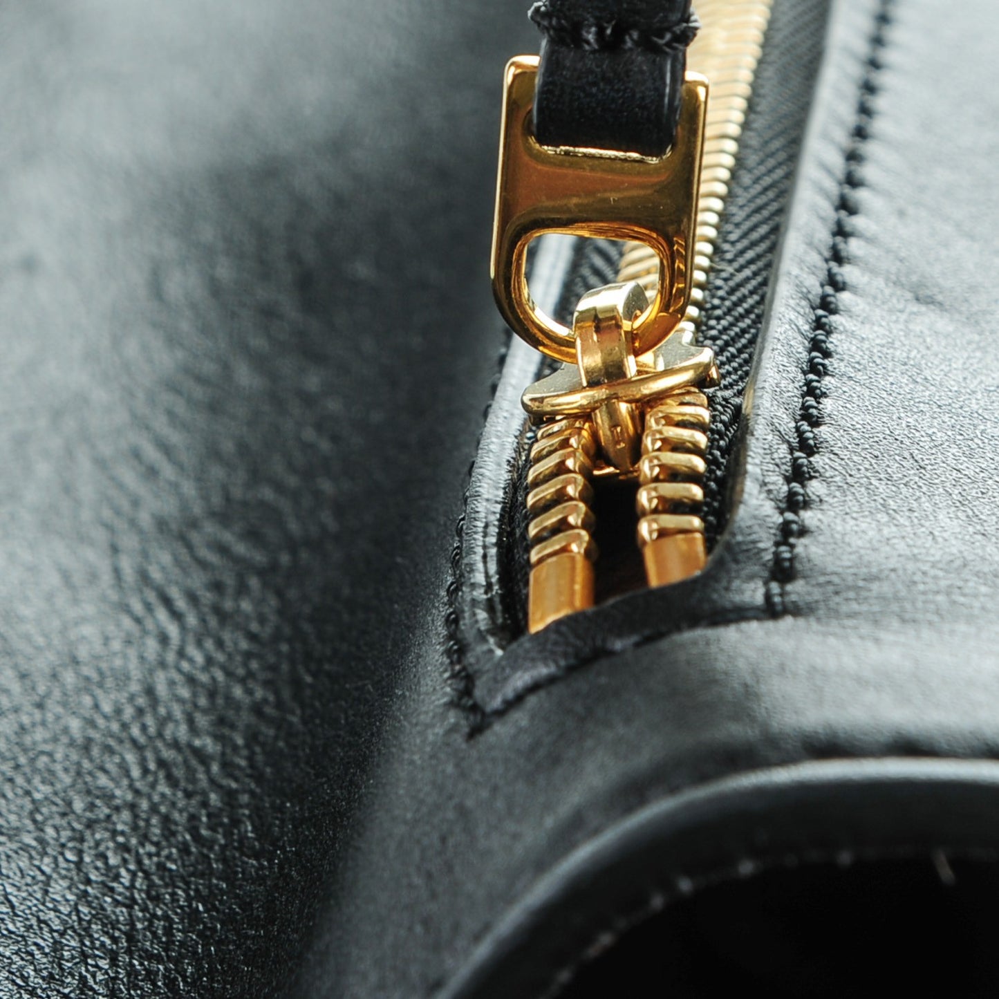 Smooth Calfskin Small Tie Knot Tote Black