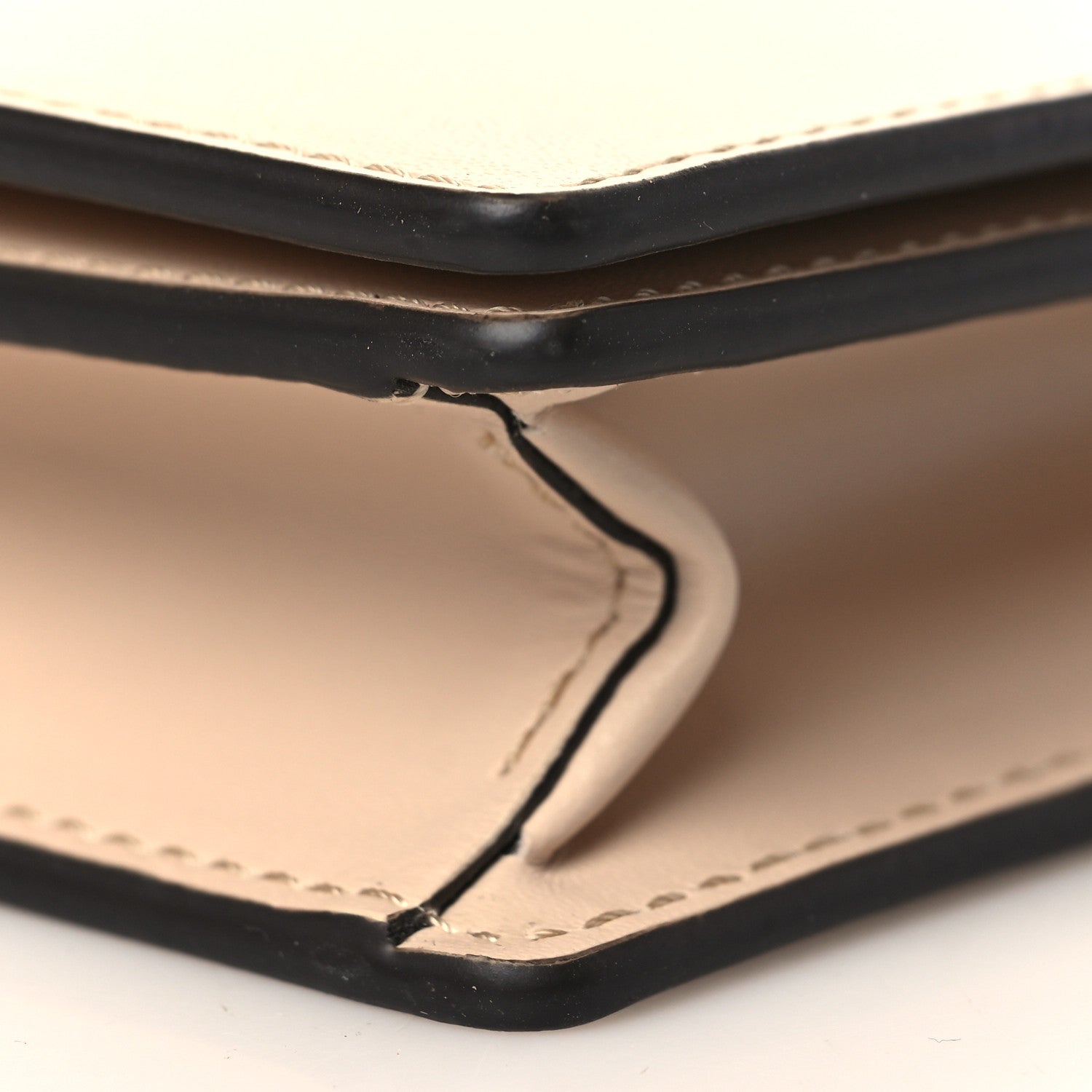 Fendi Vitello King Tamponato Logo Embossed Medium Wallet On Chain Poudre 9 of 9