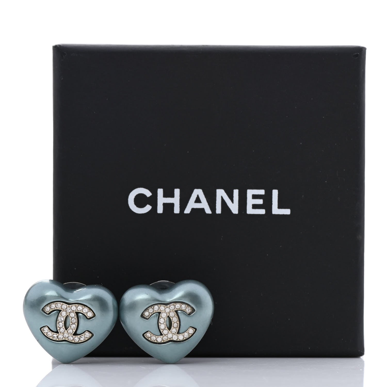 Chanel Pearl Crystal CC Heart Earrings Blue Gold 5 of 5