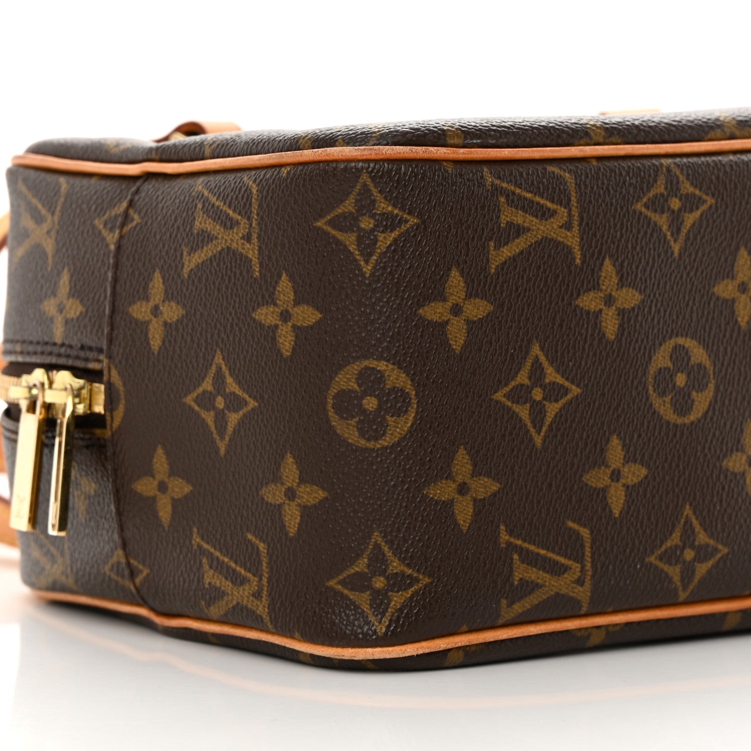 Louis Vuitton Monogram Cite MM 8 of 13