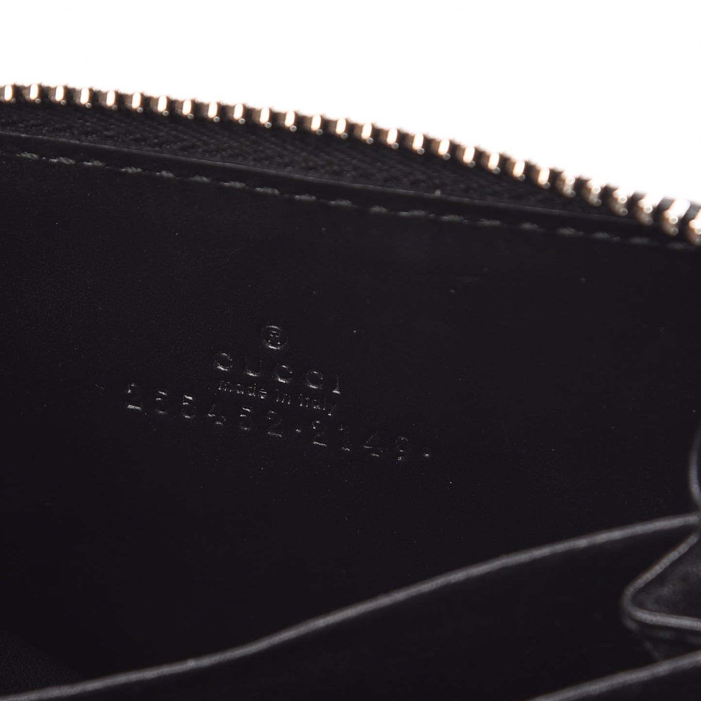 Guccissima Zip Around Card Case Black