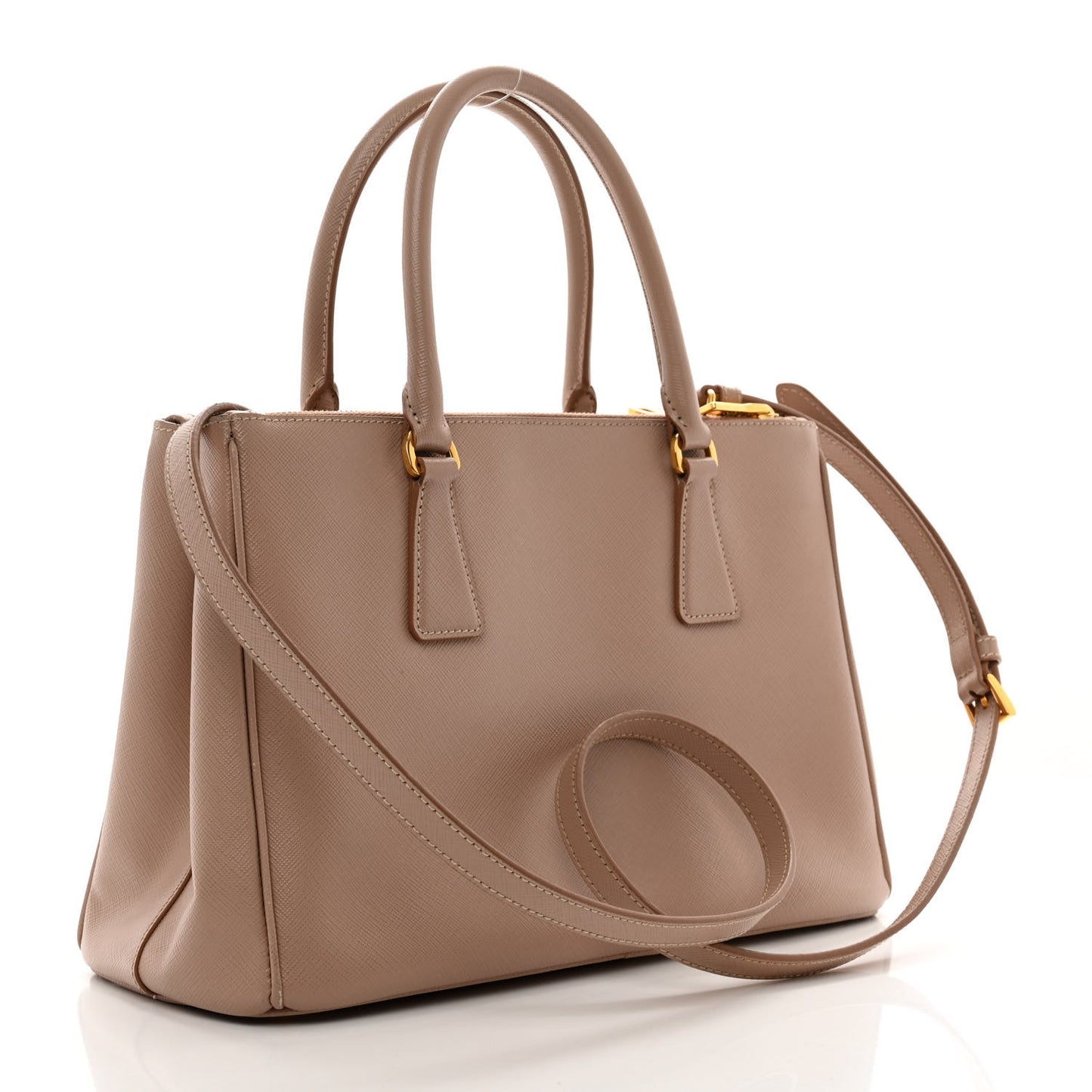 Saffiano Medium Galleria Double Zip Tote Cammeo