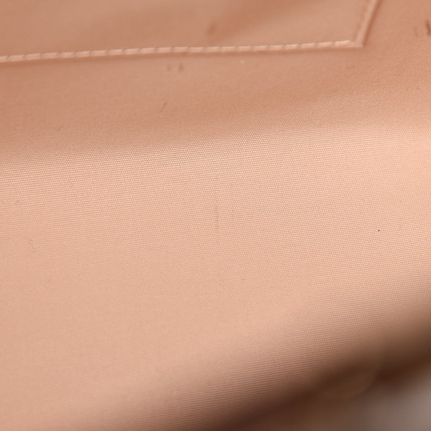 Louis Vuitton Vernis Brea MM Dune 12 of 19