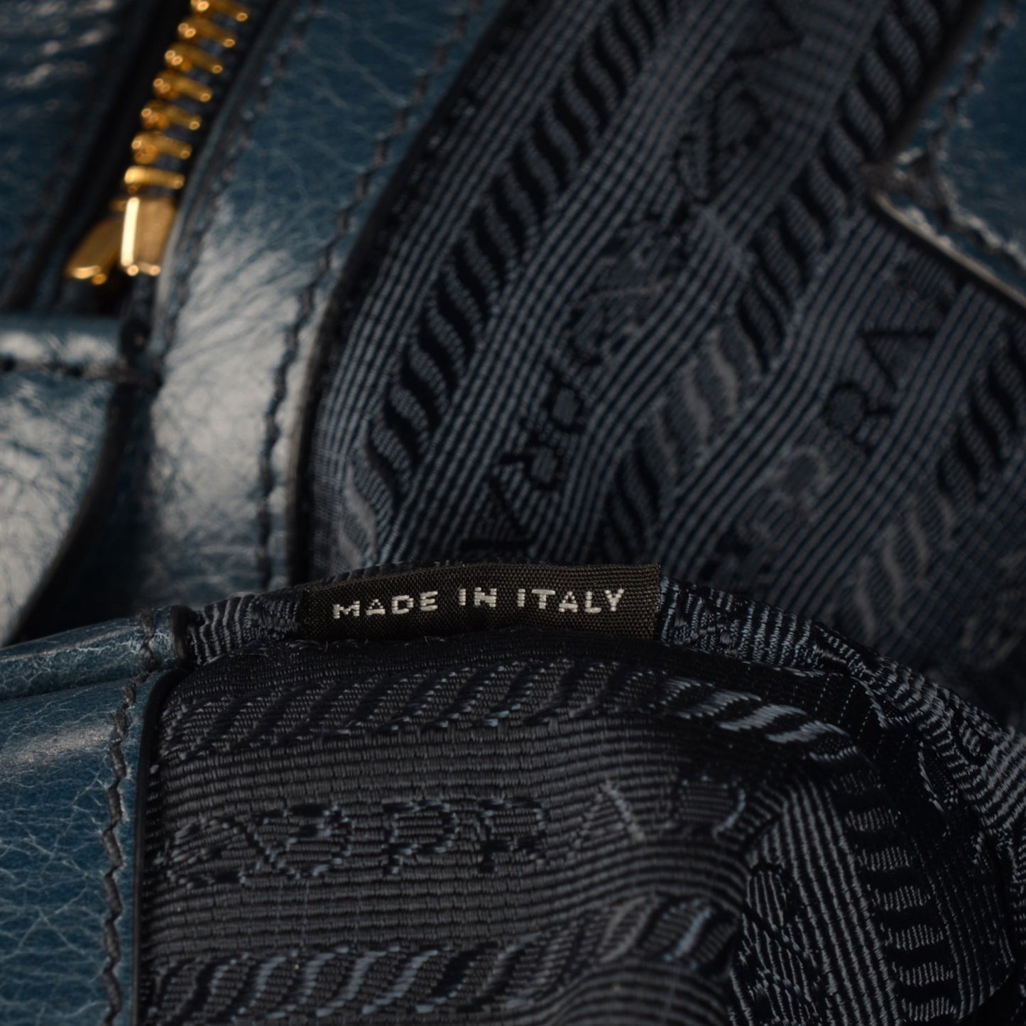 Vitello Shine Tote Denim