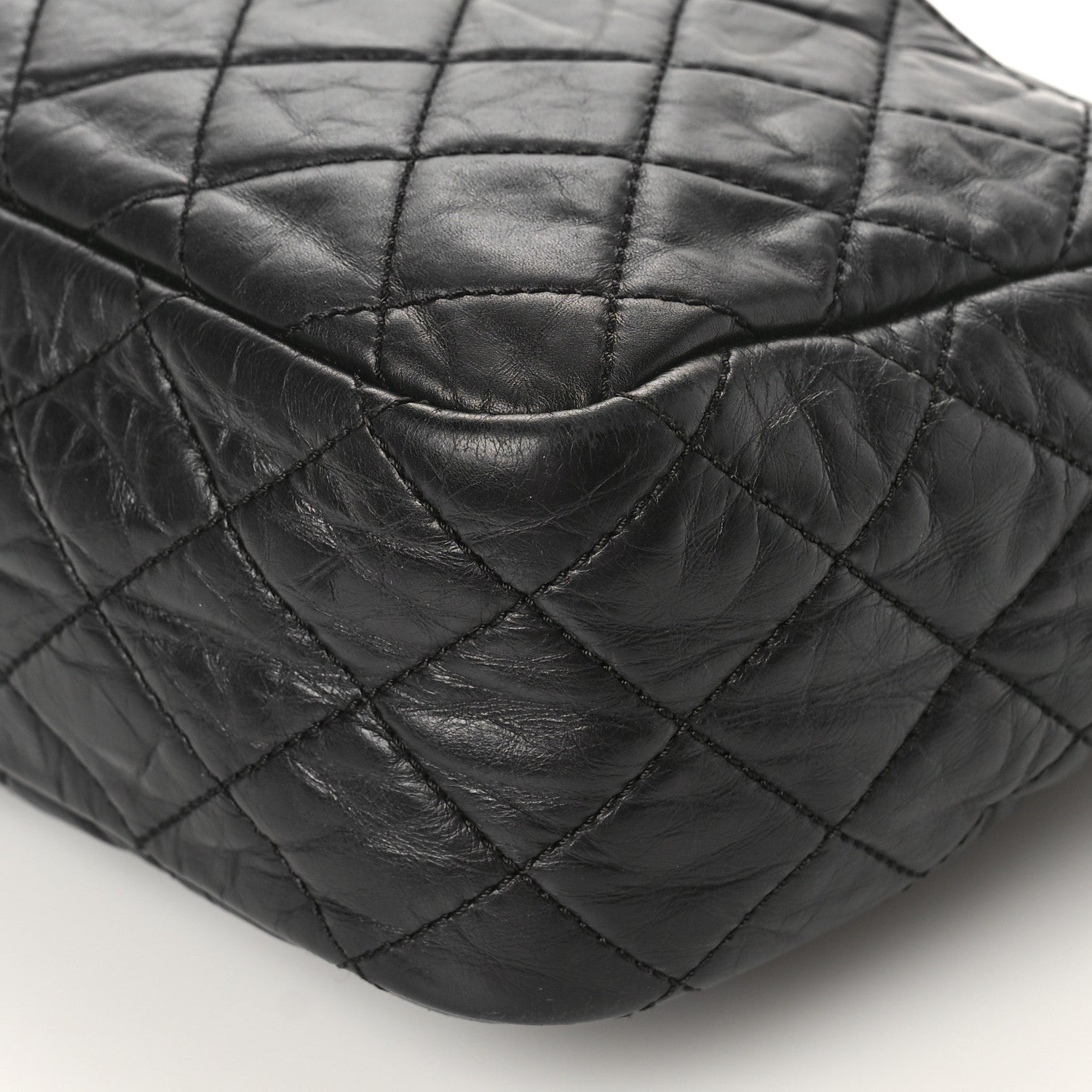 Chanel Aged Calfskin Quilted Medium Reissue Camera Case Black 9 of 11