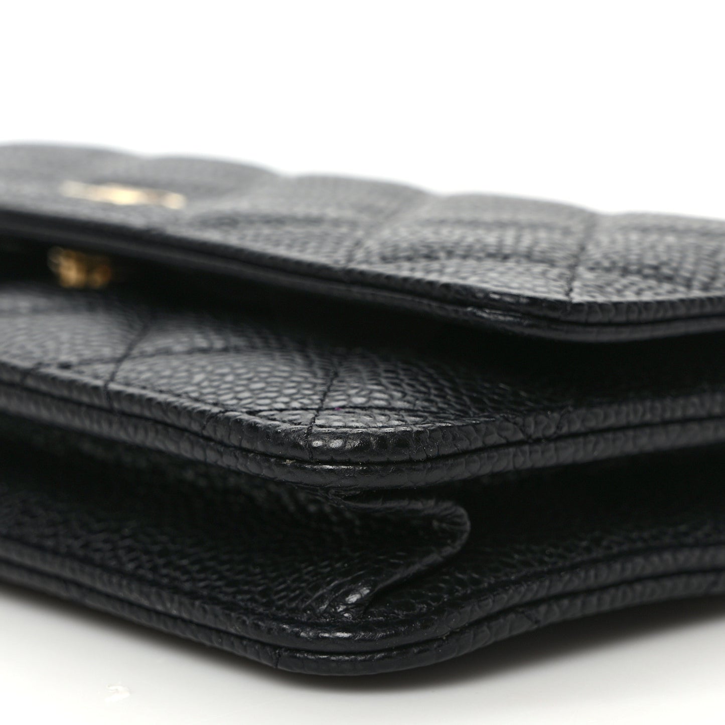 Caviar Quilted Wallet on Chain WOC Black