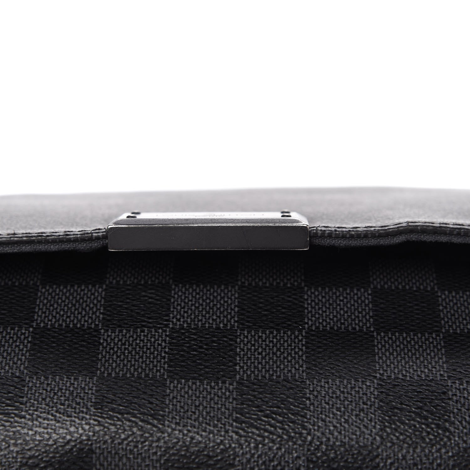 Louis Vuitton Damier Graphite District GM 13 of 13