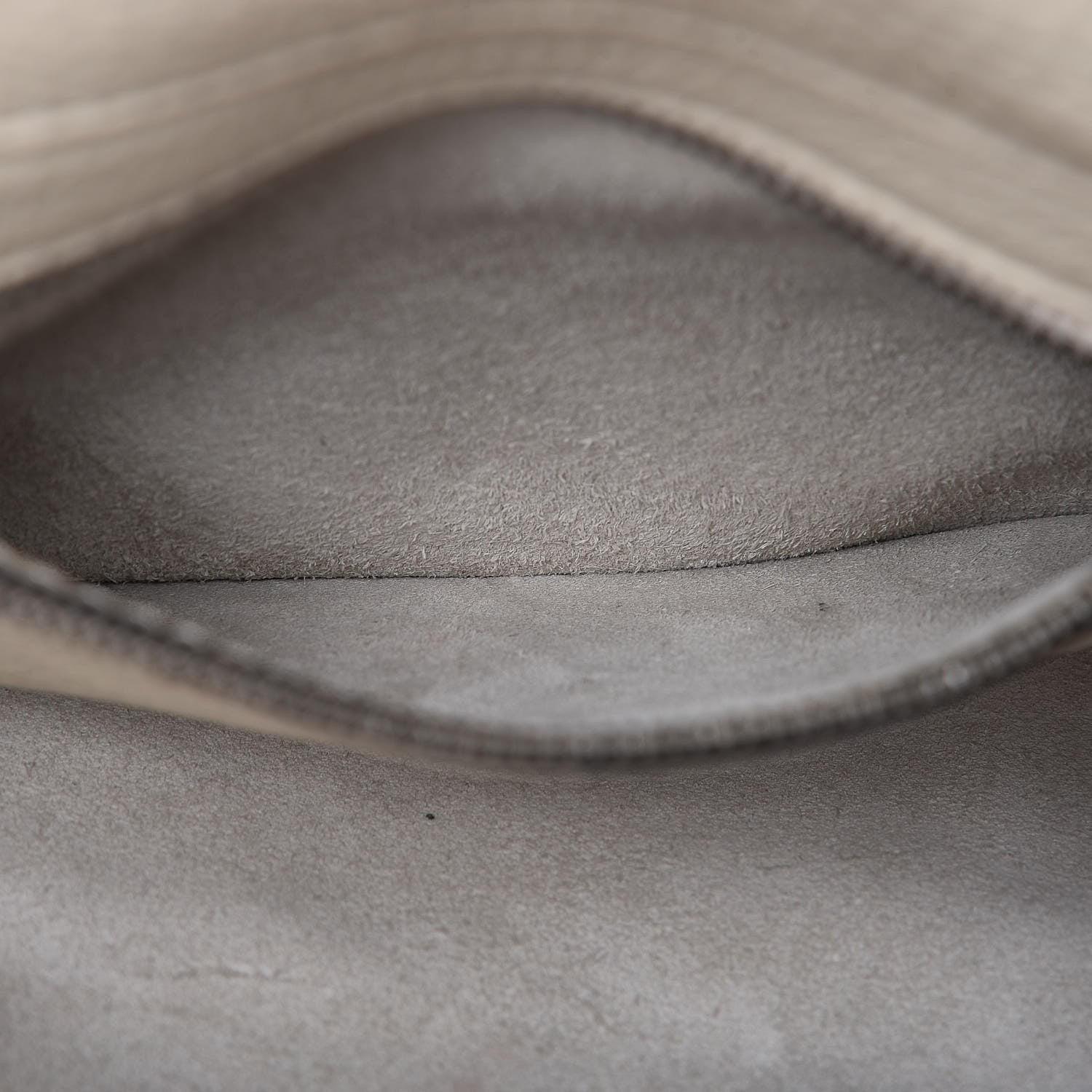 Valentino Garavani Pebbled Calfskin Tribal Small Guitar Strap Rockstud Rolling Flip-Lock Messenger Bag Ivory 8 of 16