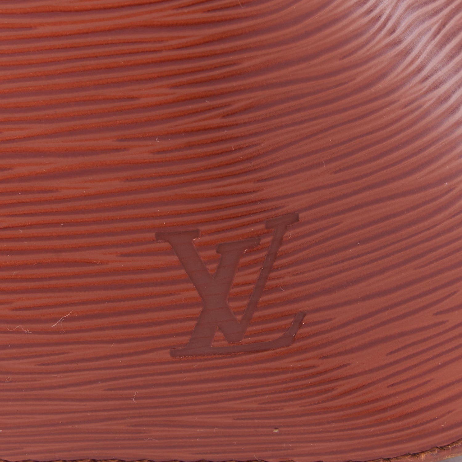 Louis Vuitton Epi Petit Noe Kenyan Fawn 6 of 8