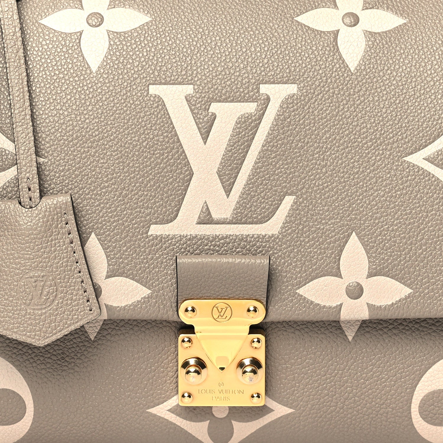 Louis Vuitton Empreinte Monogram Giant Madeleine MM Dove Grey Beige 8 of 10