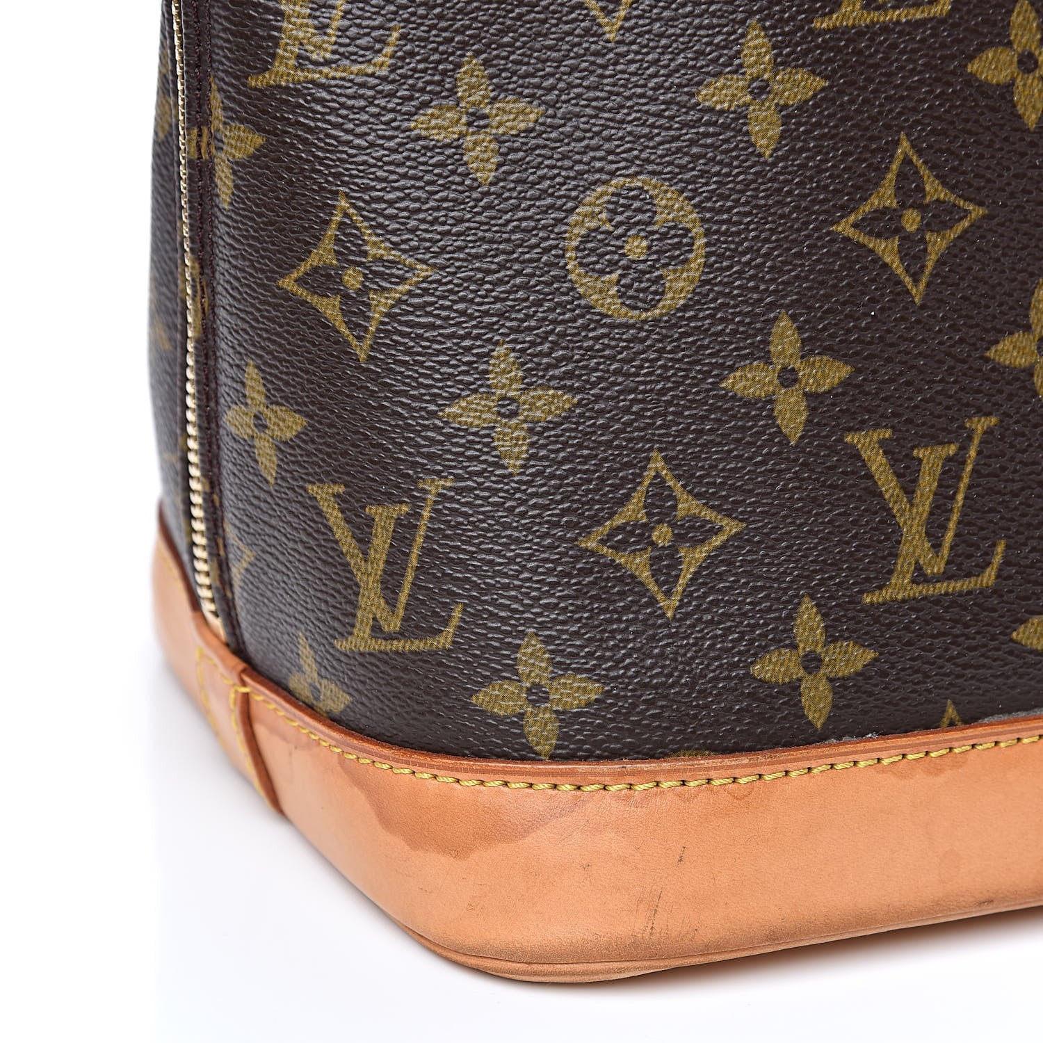 Louis Vuitton Monogram Alma PM 13 of 14
