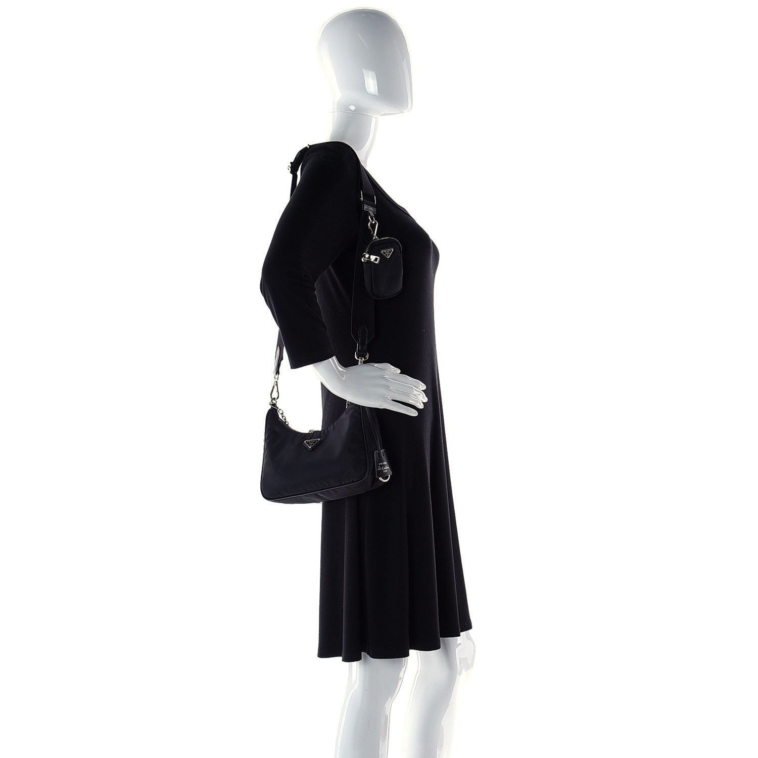 Prada Nylon Re-Edition 2005 Shoulder Bag Black 2 of 13