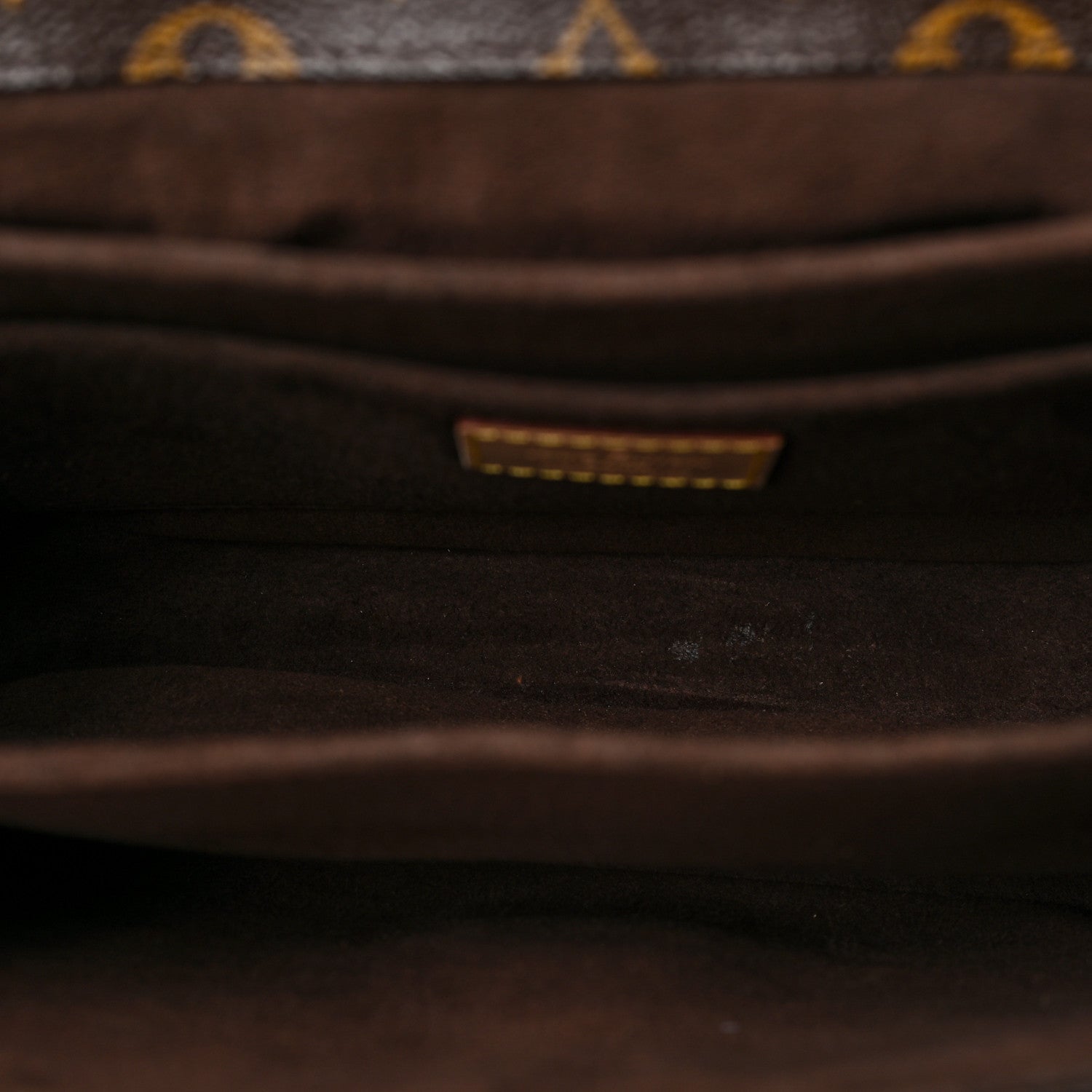 Louis Vuitton Monogram Pochette Metis 5 of 8