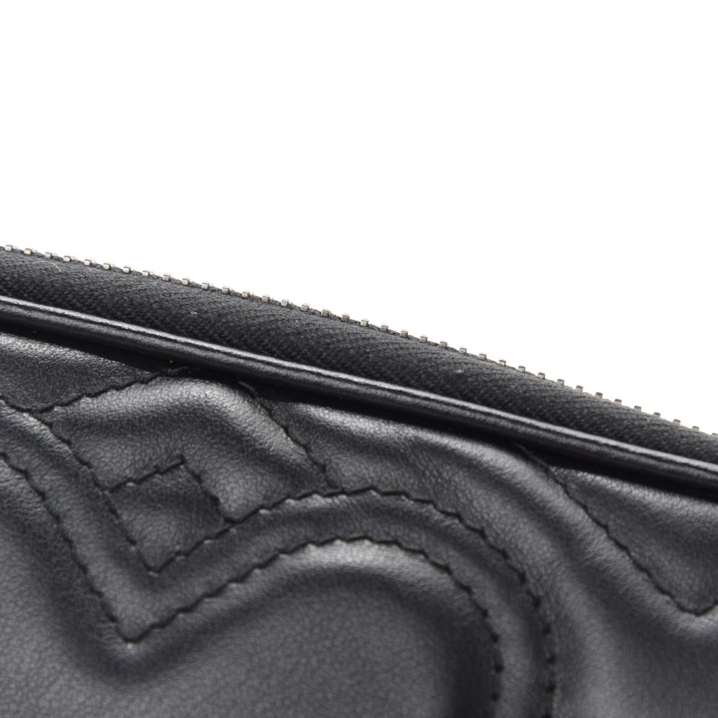Calfskin Matelasse Mini GG Marmont Chain Crossbody Bag Black