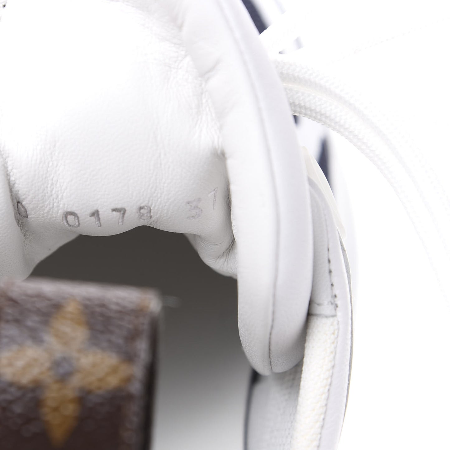 Calfskin Technical Nylon LV Archlight Sneakers 37 Marine
