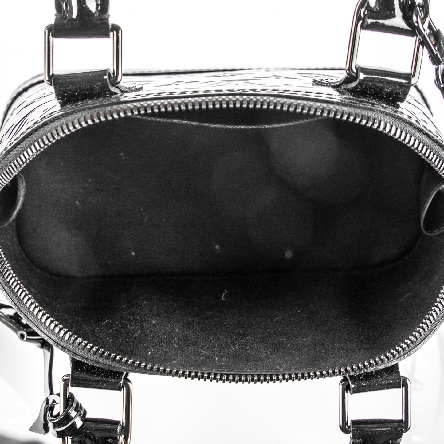 Vernis Alma BB Noir Magnetique