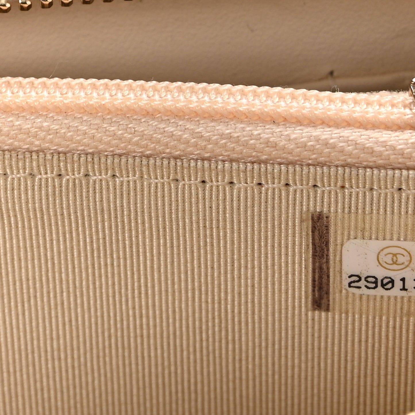 Caviar Quilted Medium Zip Around Wallet White
