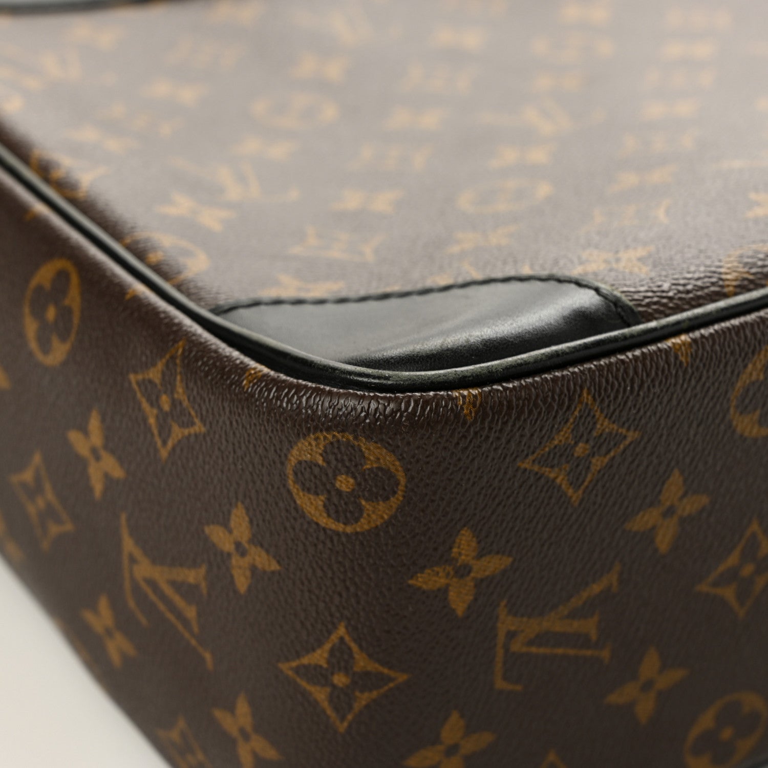 Louis Vuitton Monogram Macassar Porte-Documents Voyage GM 7 of 9