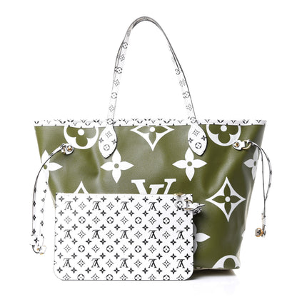 Louis Vuitton Monogram Giant Neverfull MM Kaki 1 of 15