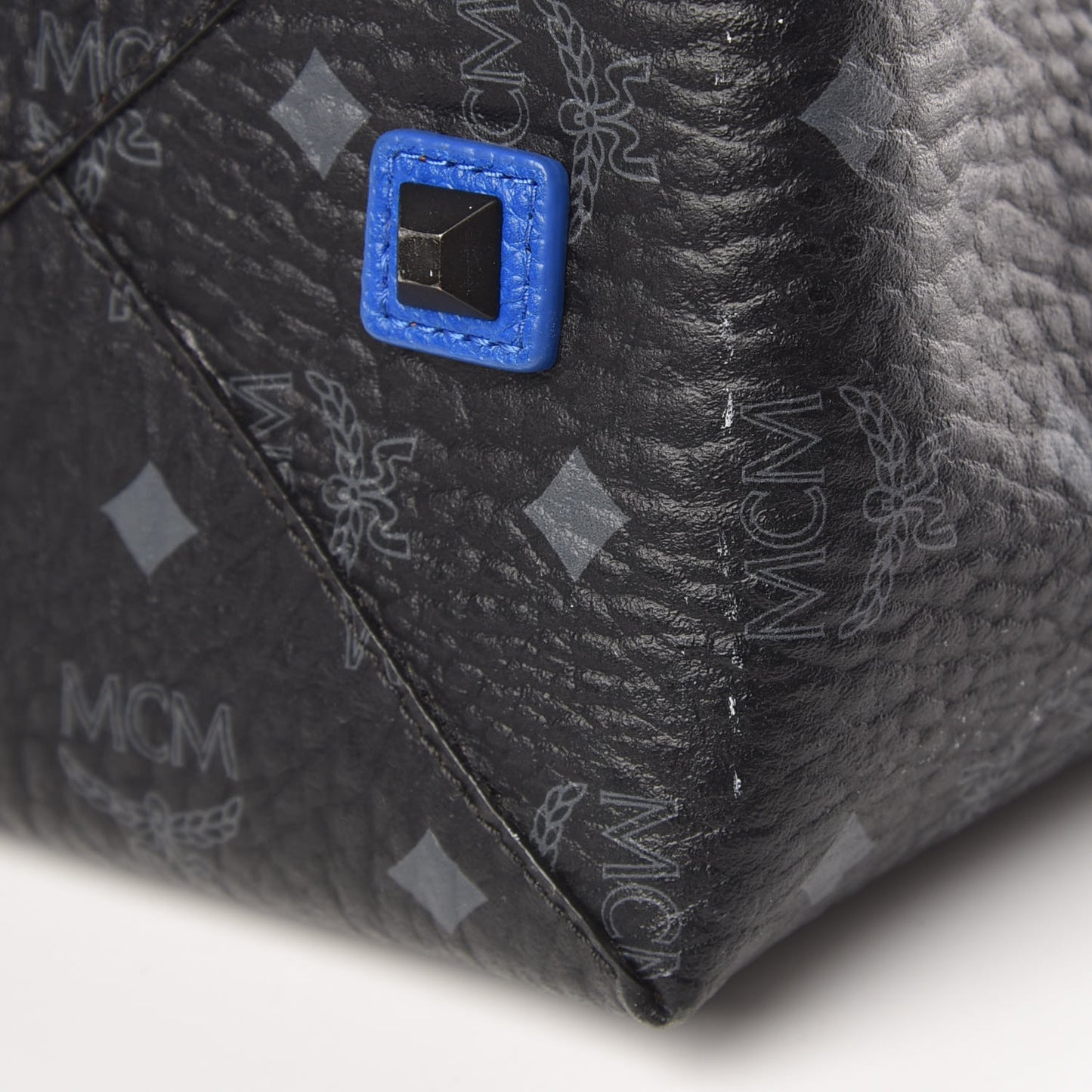 Visetos Medium Shopper Tote Black