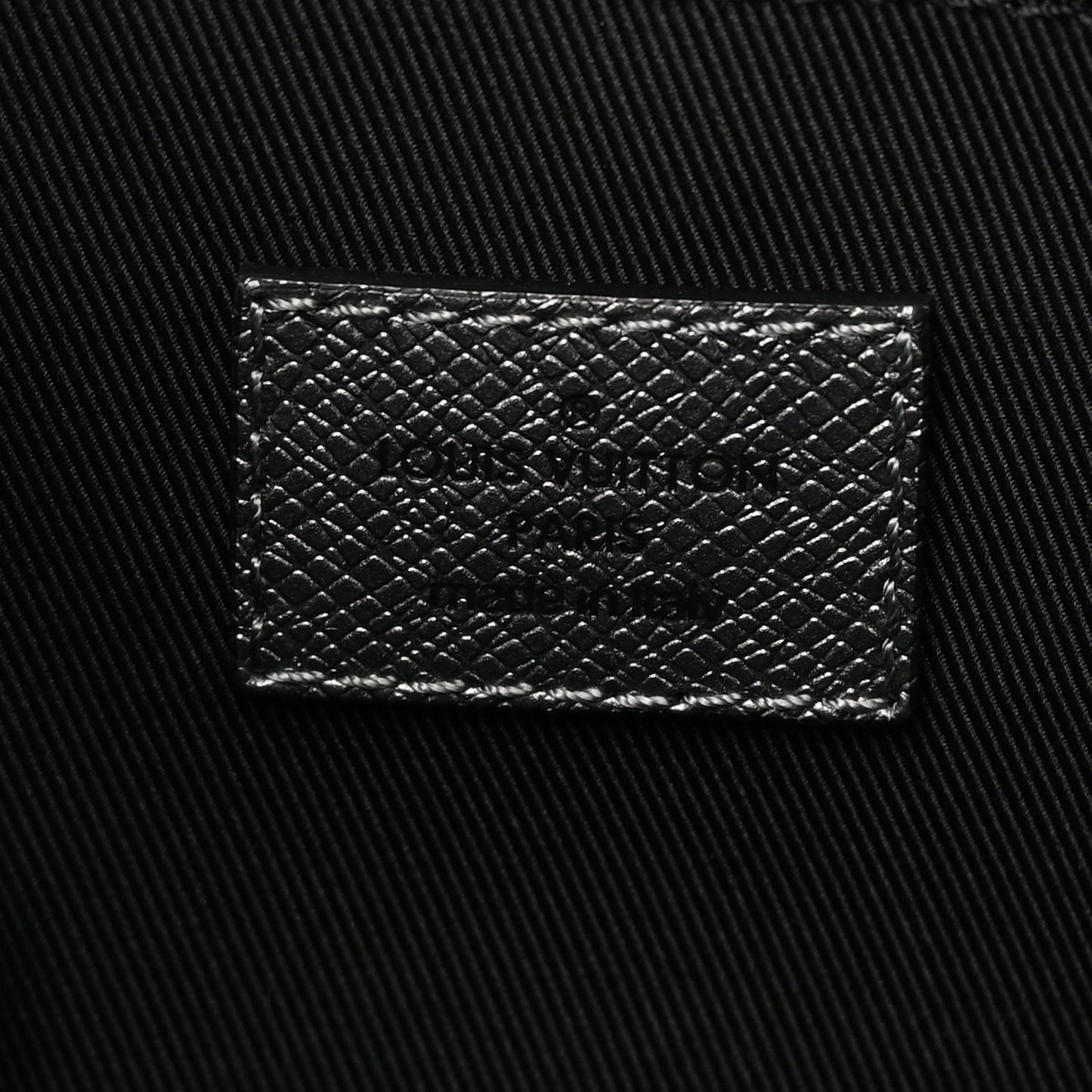 Taigarama Outdoor Messenger Gunmetal