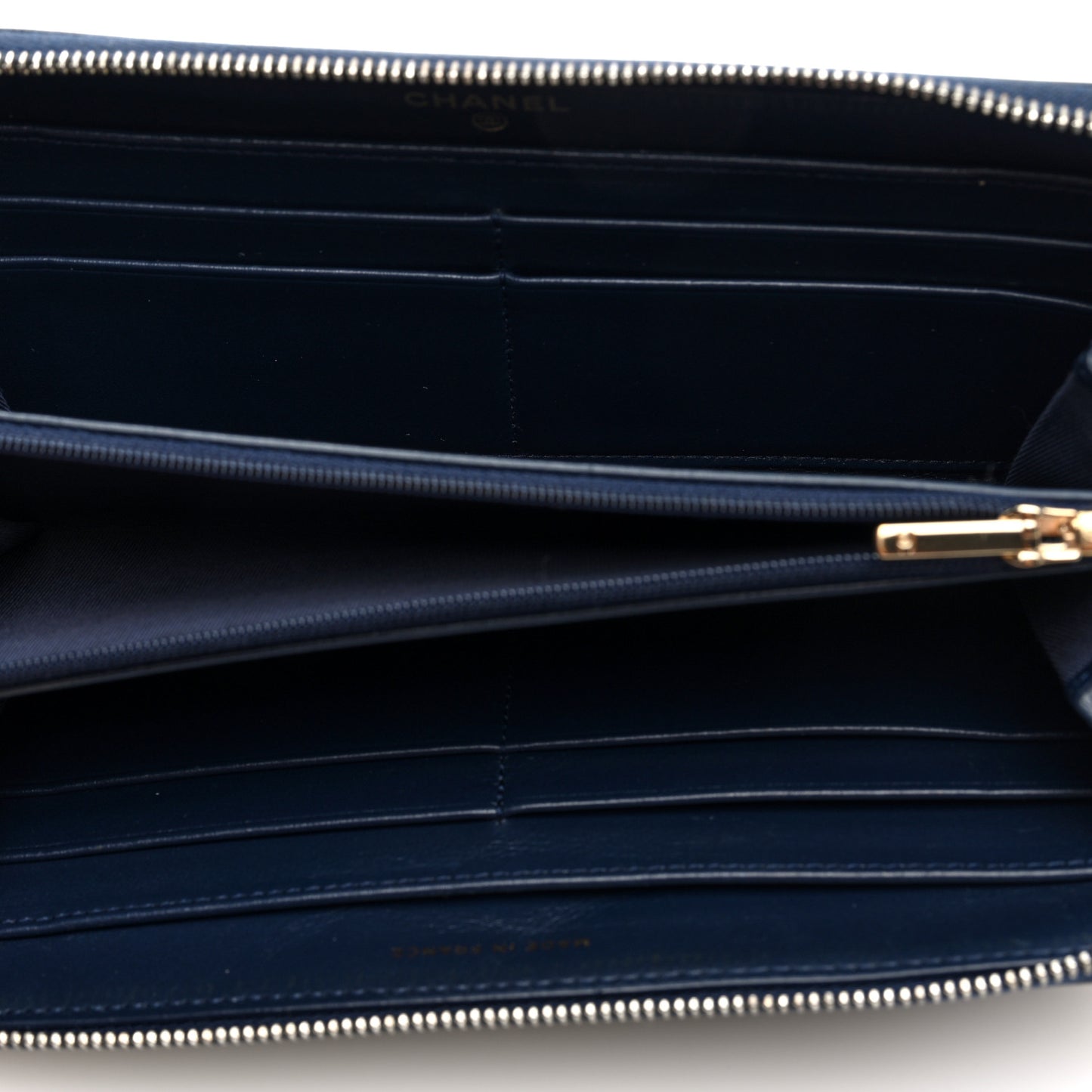 Caviar Quilted Large Gusset Zip Around Wallet Navy
