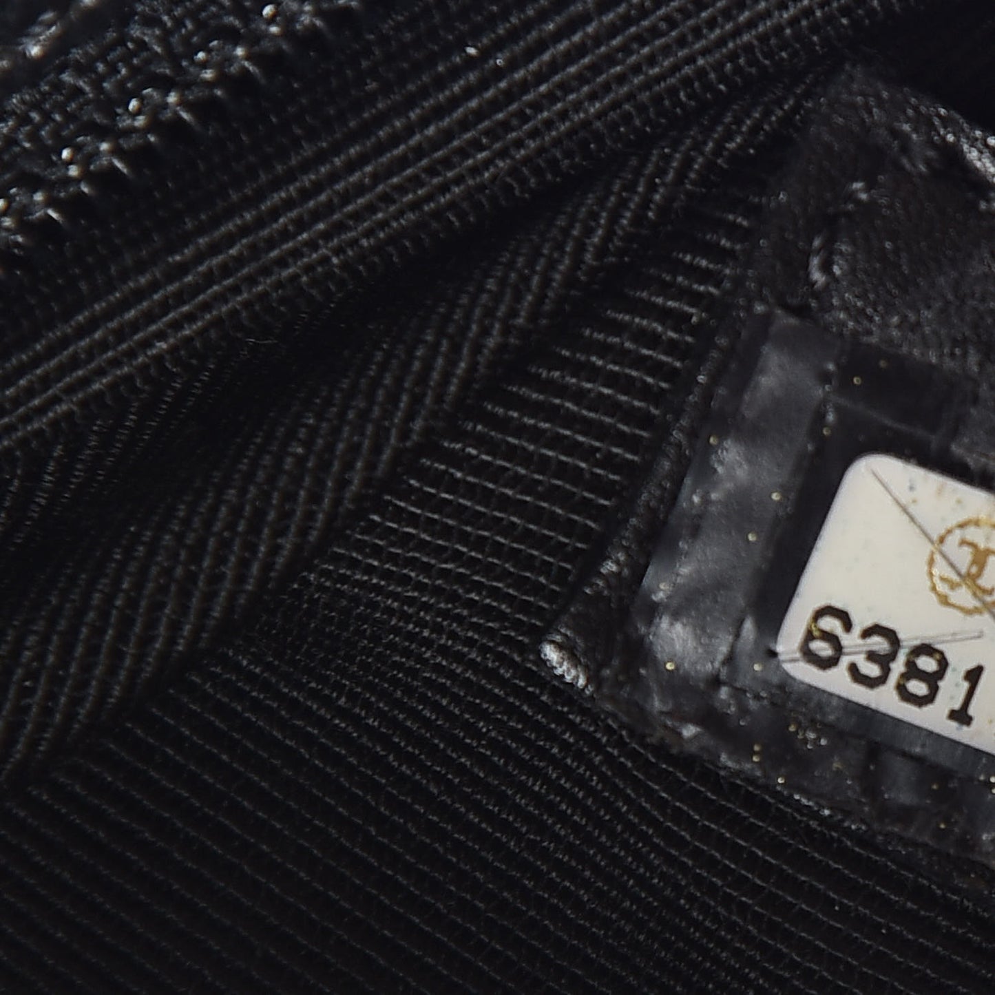 Caviar Quilted Medallion Tote Black