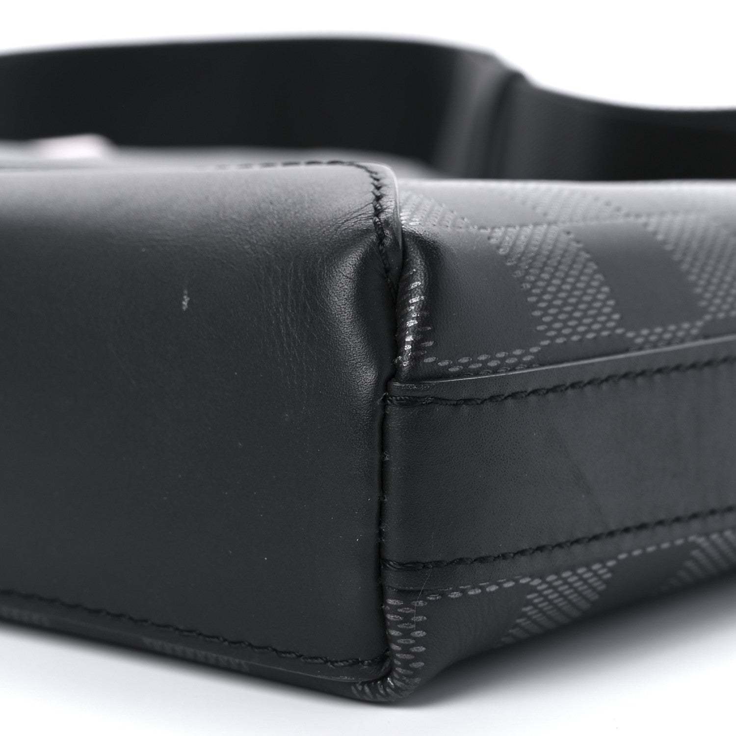 Louis Vuitton Damier Infini Discovery Messenger BB Onyx 9 of 9