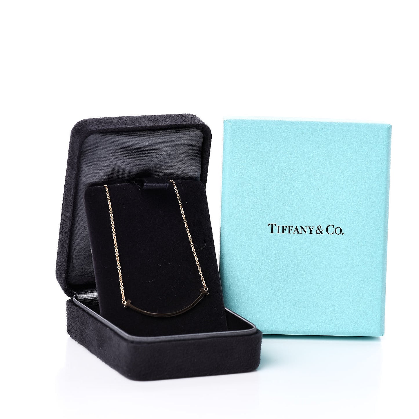 18K Yellow Gold Small T Smile Pendant Necklace