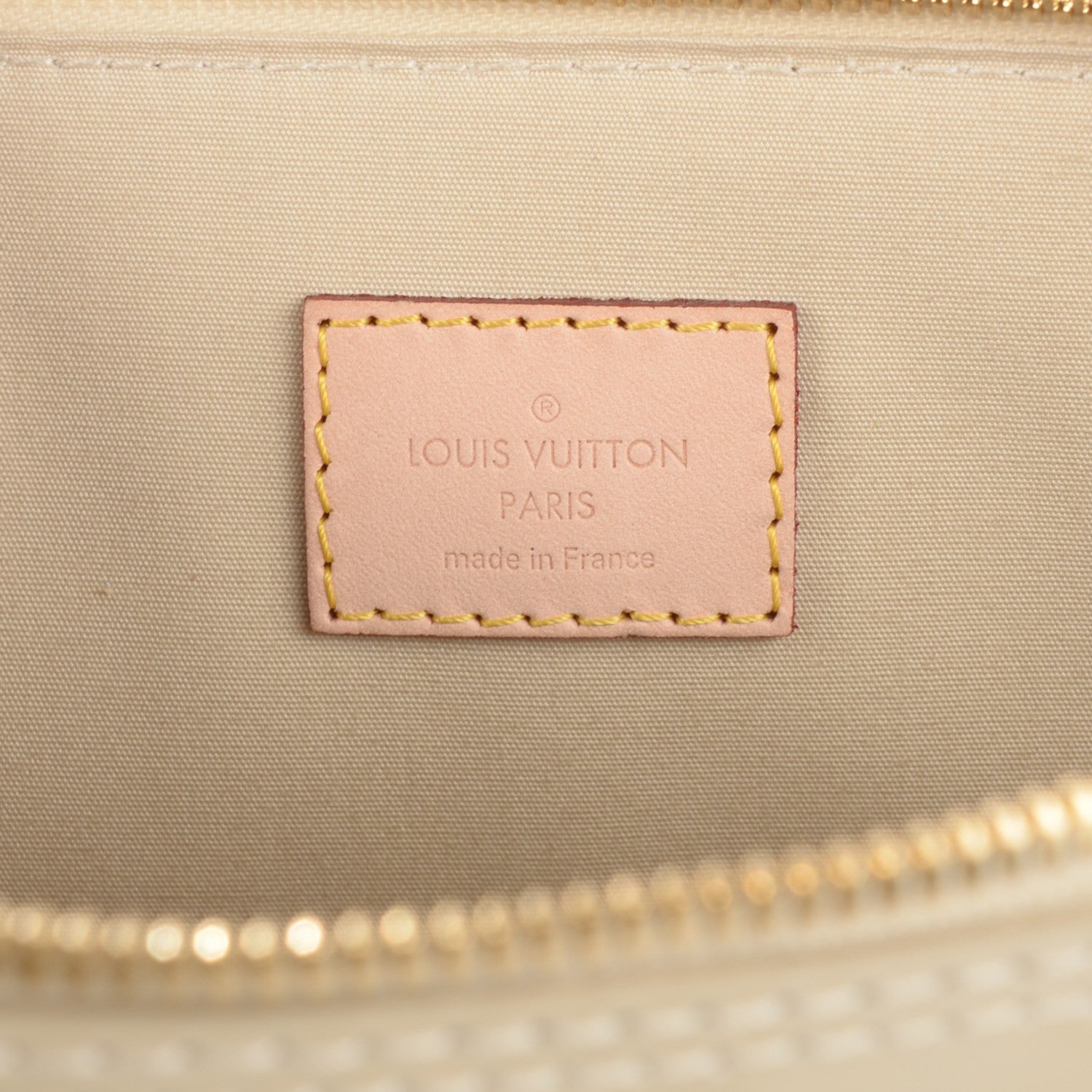 Louis Vuitton Vernis Alma PM Blanc Corail 6 of 7