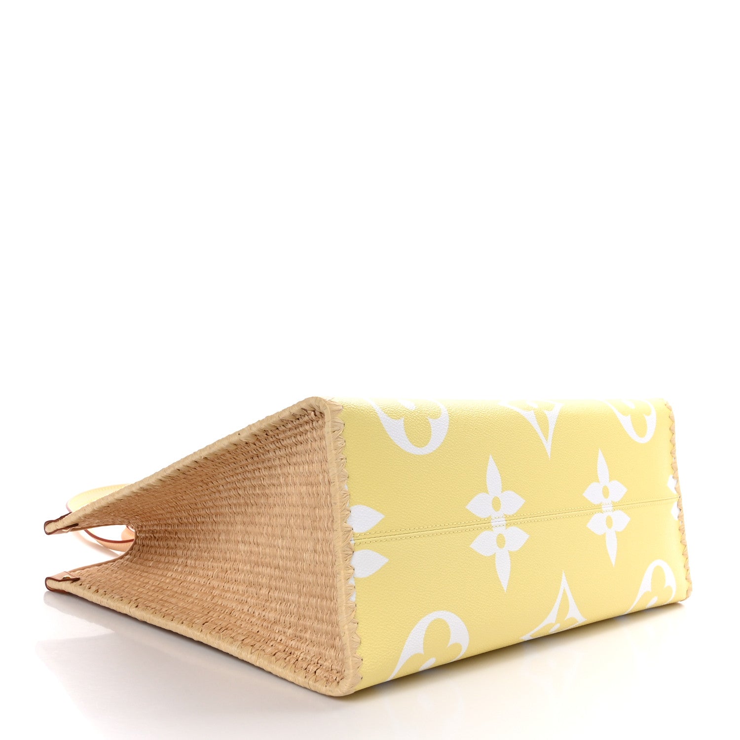 Louis Vuitton Monogram Giant By The Pool Guam Onthego GM Light Pink 4 of 10