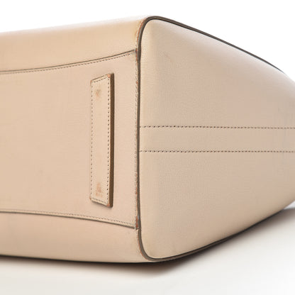 Givenchy Sugar Goatskin Medium Antigona Skin 21 of 24