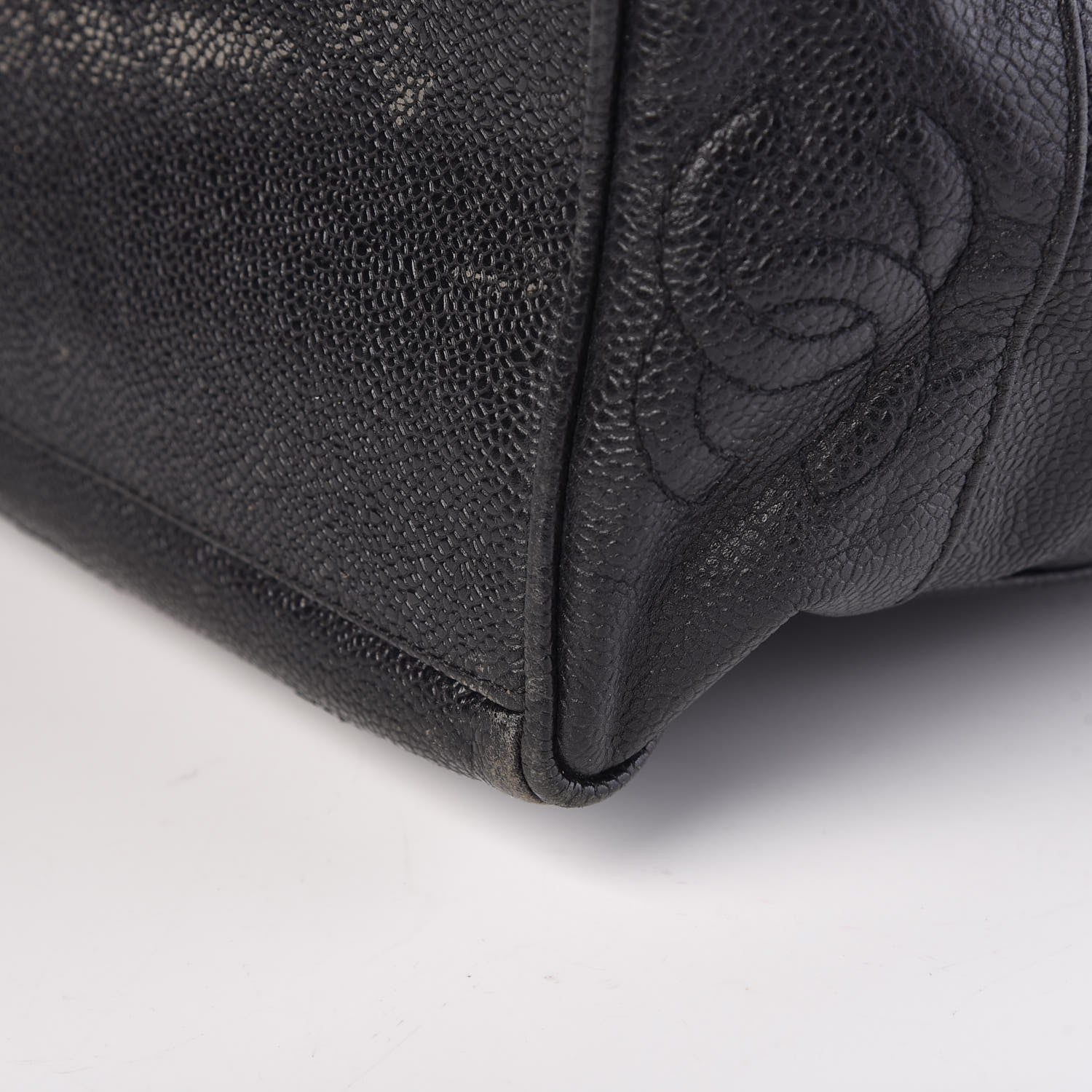 Chanel Caviar Shoulder Bag Black 17 of 35