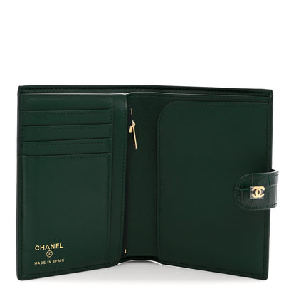 Chanel Calfskin Crocodile Embossed Crococo Passport Holder Emerald 5 of 8