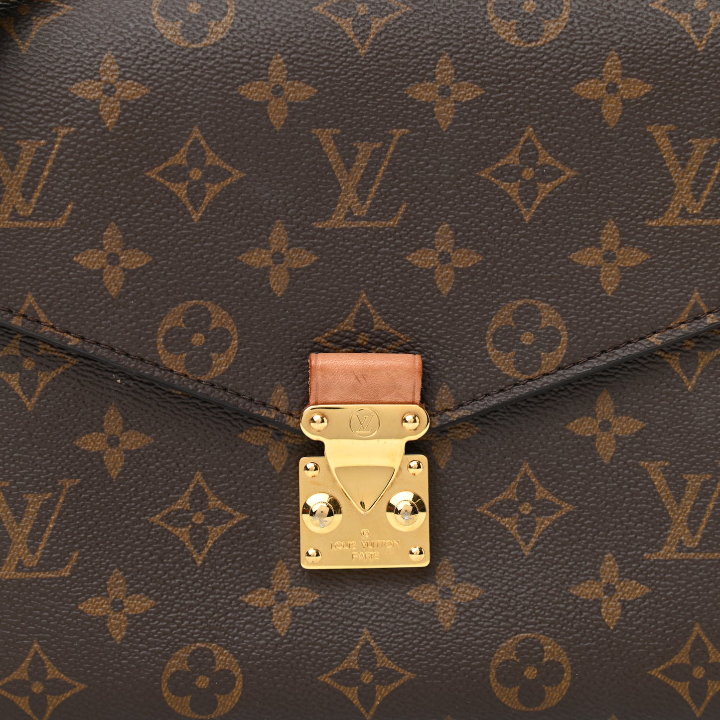 Monogram Pochette Metis