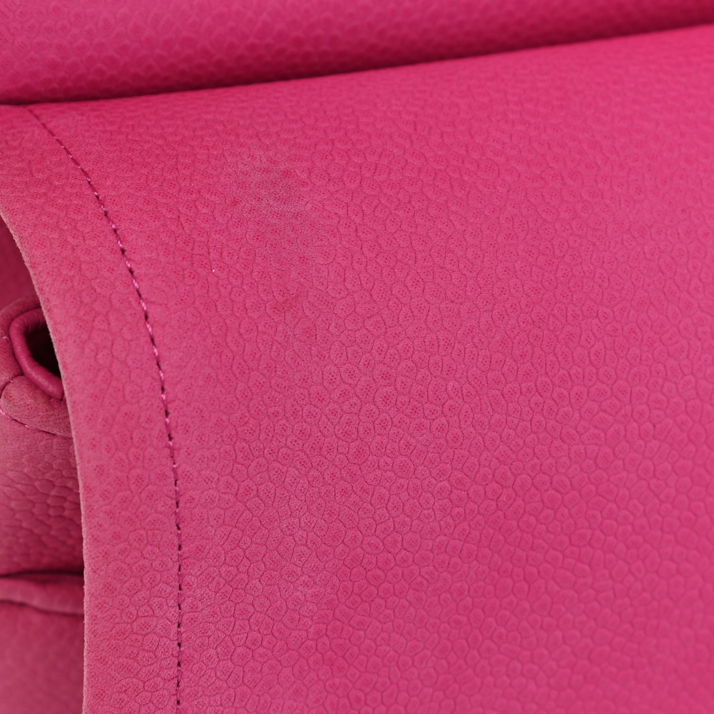 Iridescent Caviar Quilted Jumbo Double Flap Pink