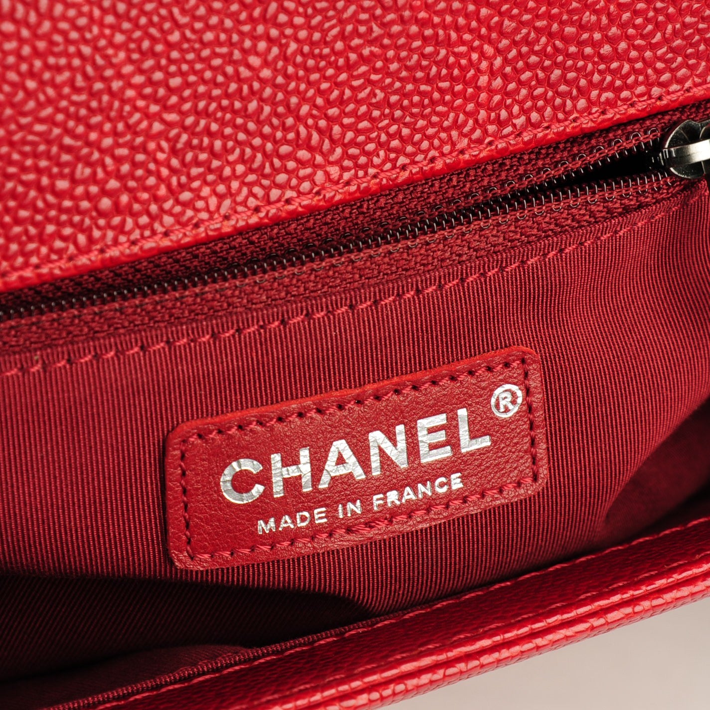 Caviar Quilted New Medium Boy Flap Dark Red