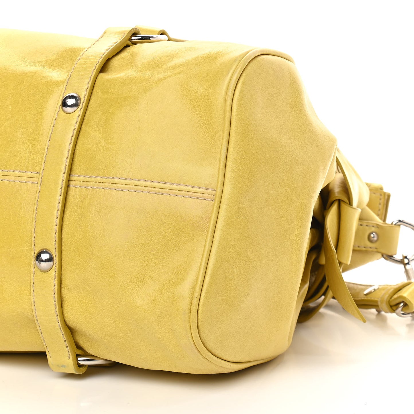 Vitello Lux Medium Bow Bag Polline
