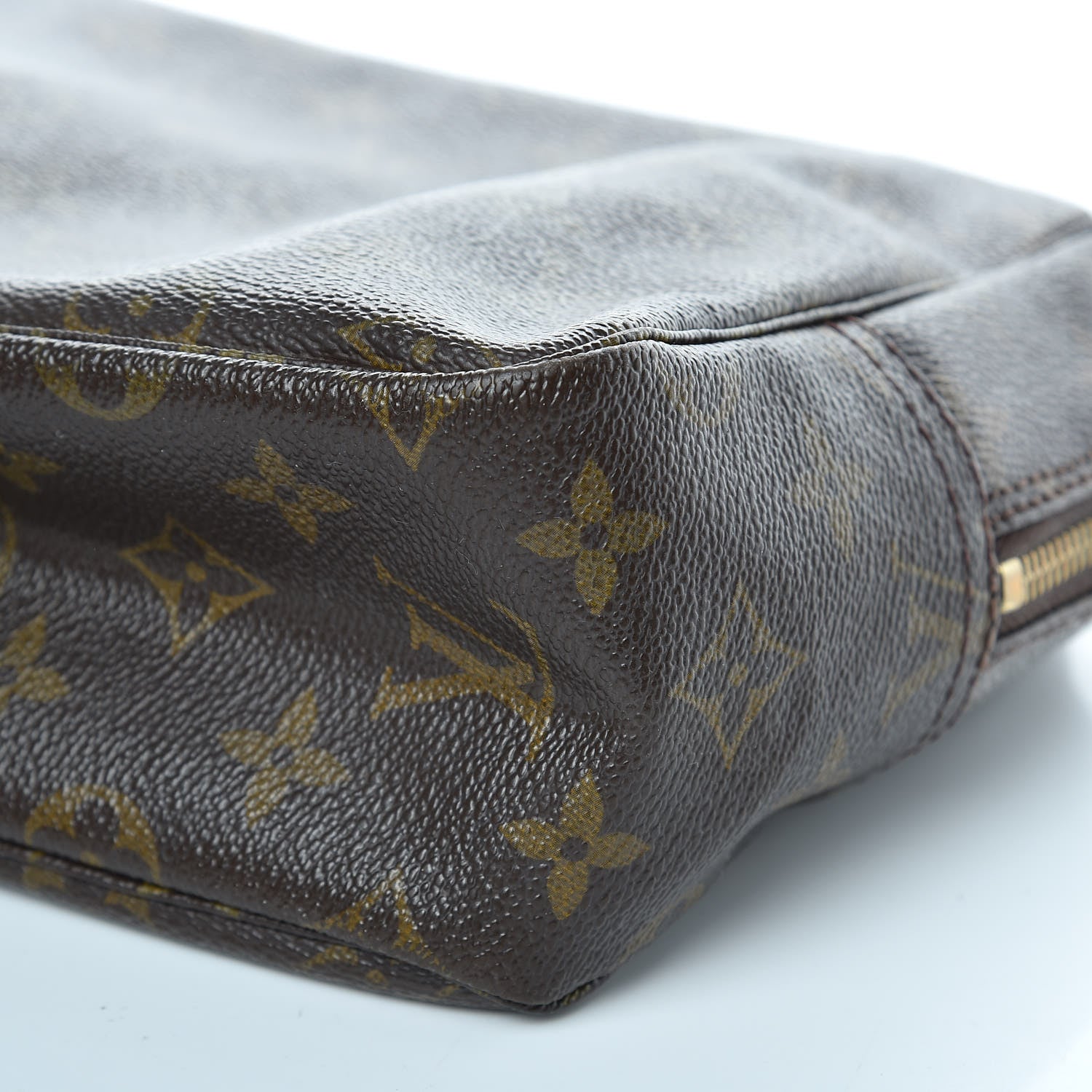 Louis Vuitton Monogram Trousse Toilette 28 11 of 13