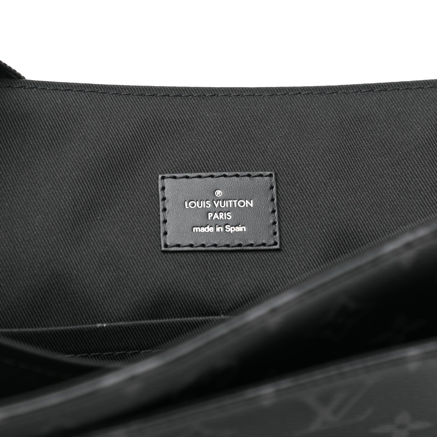 Louis Vuitton Monogram Eclipse District MM 6 of 8