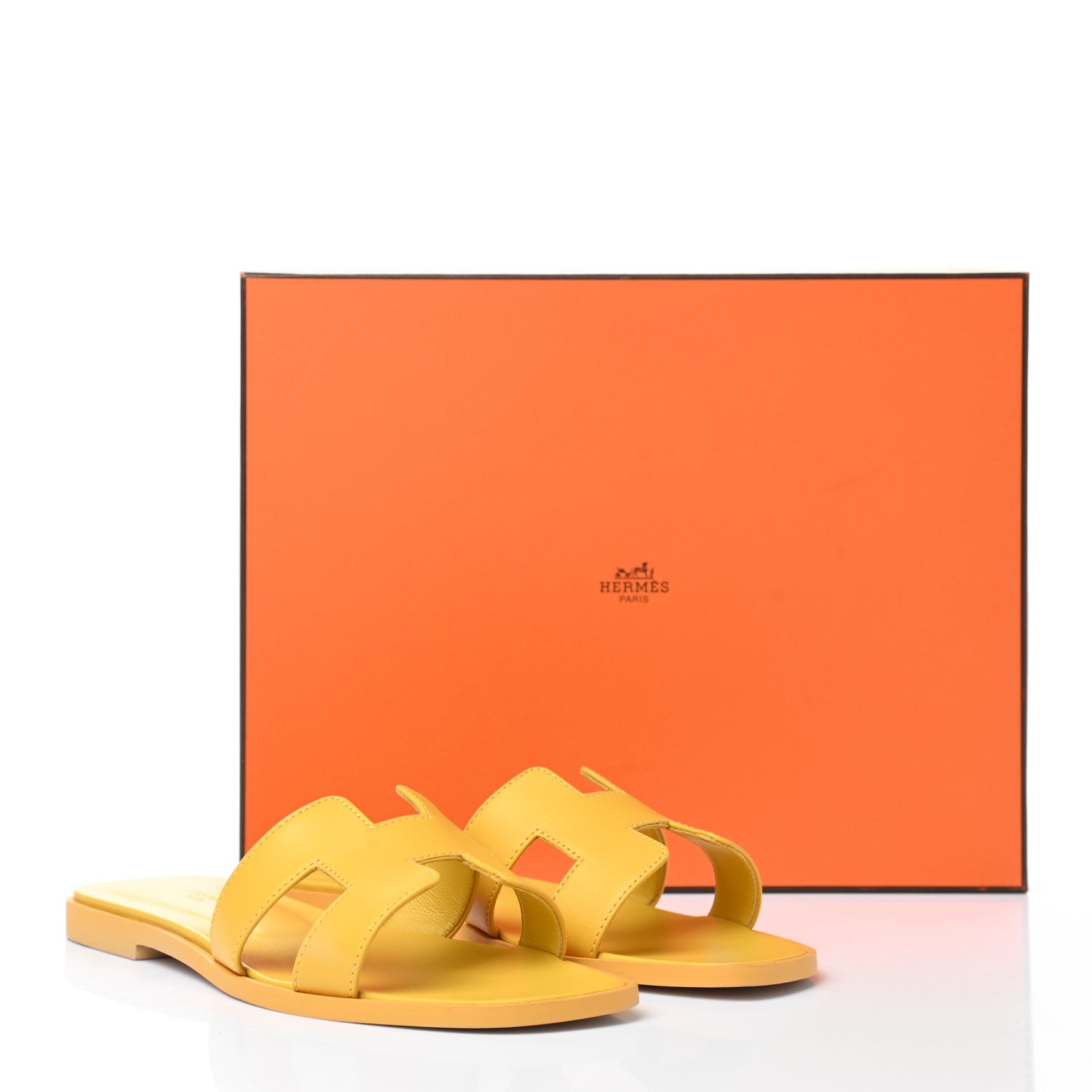 Hermes Calfskin Oran Sandals 38 Jaune Citron 9 of 9