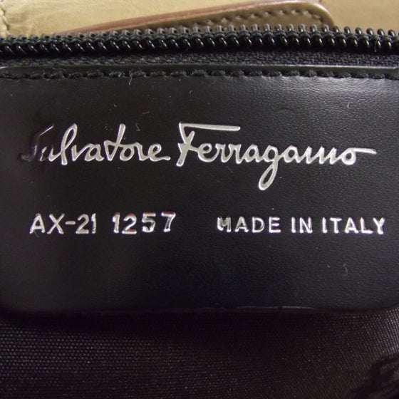 FASHIONPHILE SALVATOREFERRAGAMOLeatherToteBeige 9 of 10