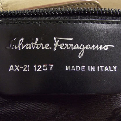 FASHIONPHILE SALVATOREFERRAGAMOLeatherToteBeige 9 of 10