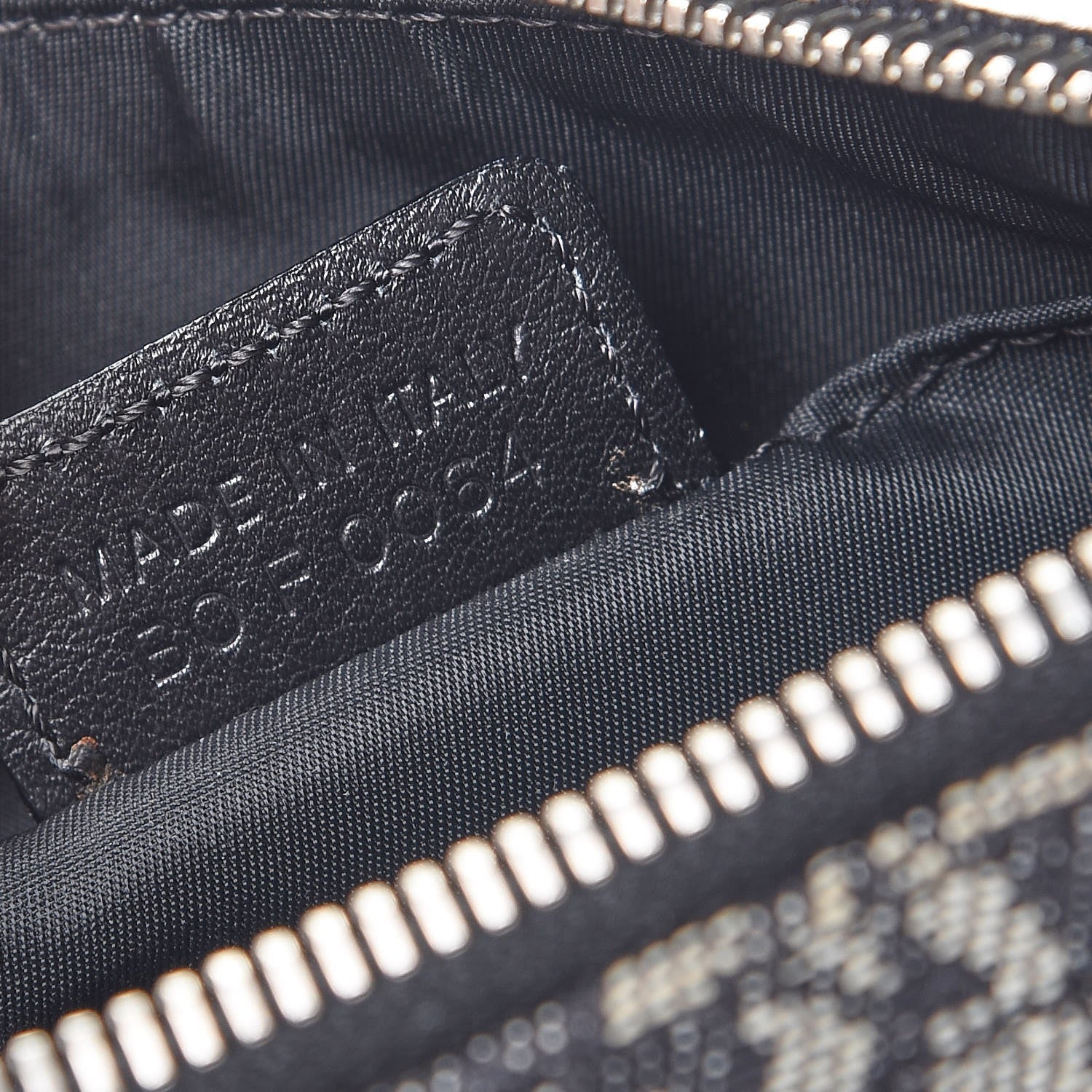 Christian Dior Monogram Shoulder Bag 7 of 8
