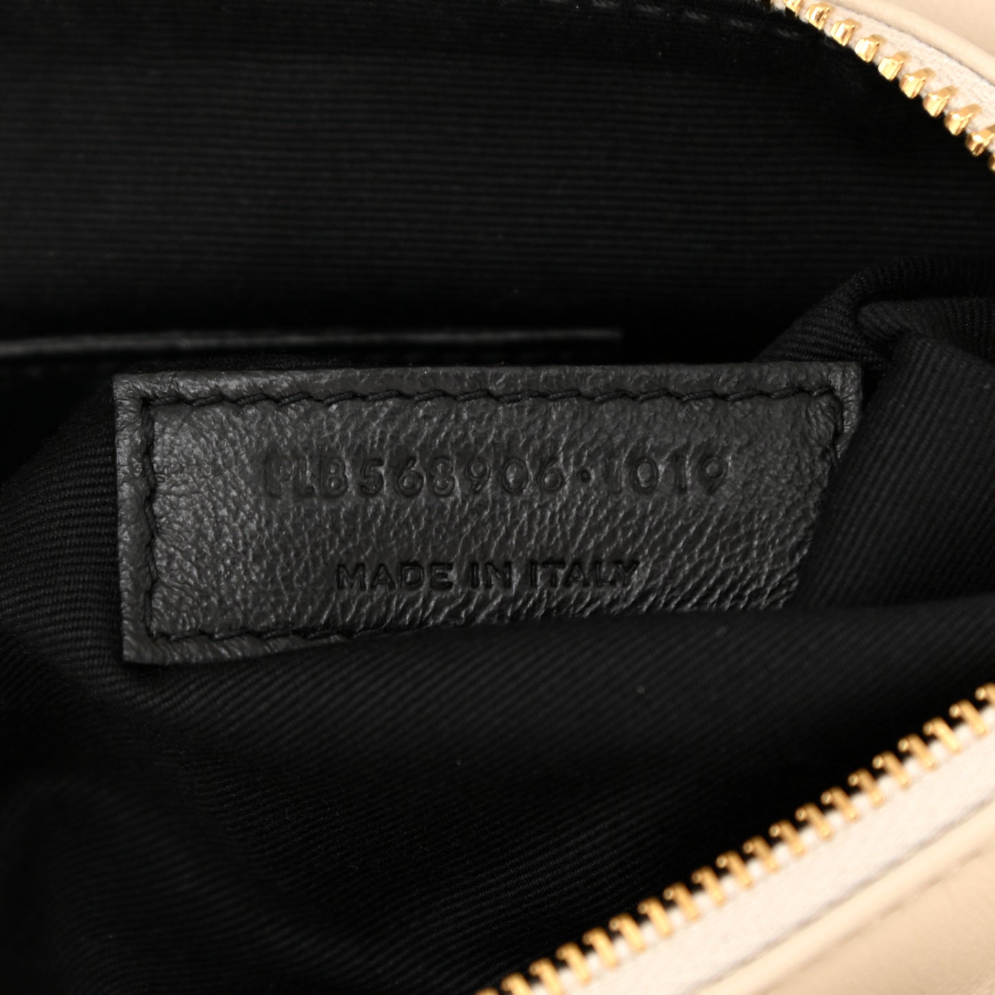 Lambskin Diamond Quilted Angie Chain Bag Crema