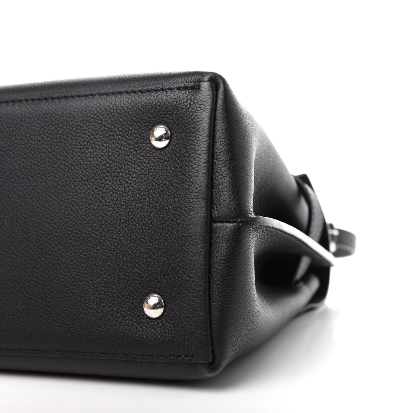 Soft Calfskin Lockme Ever Black