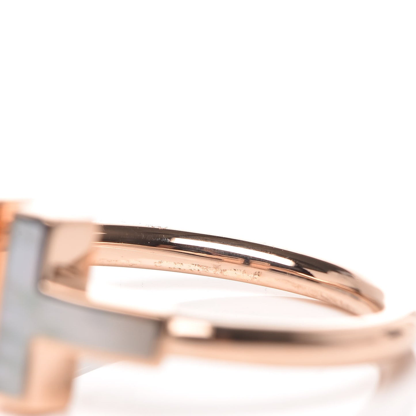 18K Rose Gold Mother of Pearl T Wire Ring 52 6