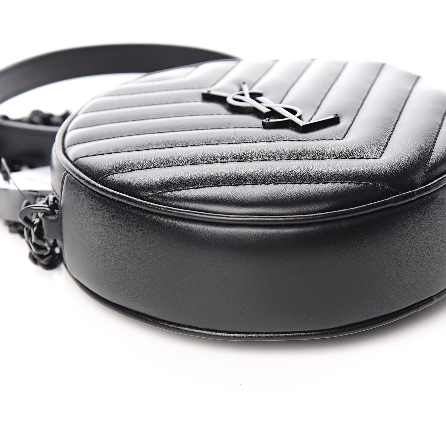 Calfskin Matelasse Chevron Round Vinyle Camera Bag Black